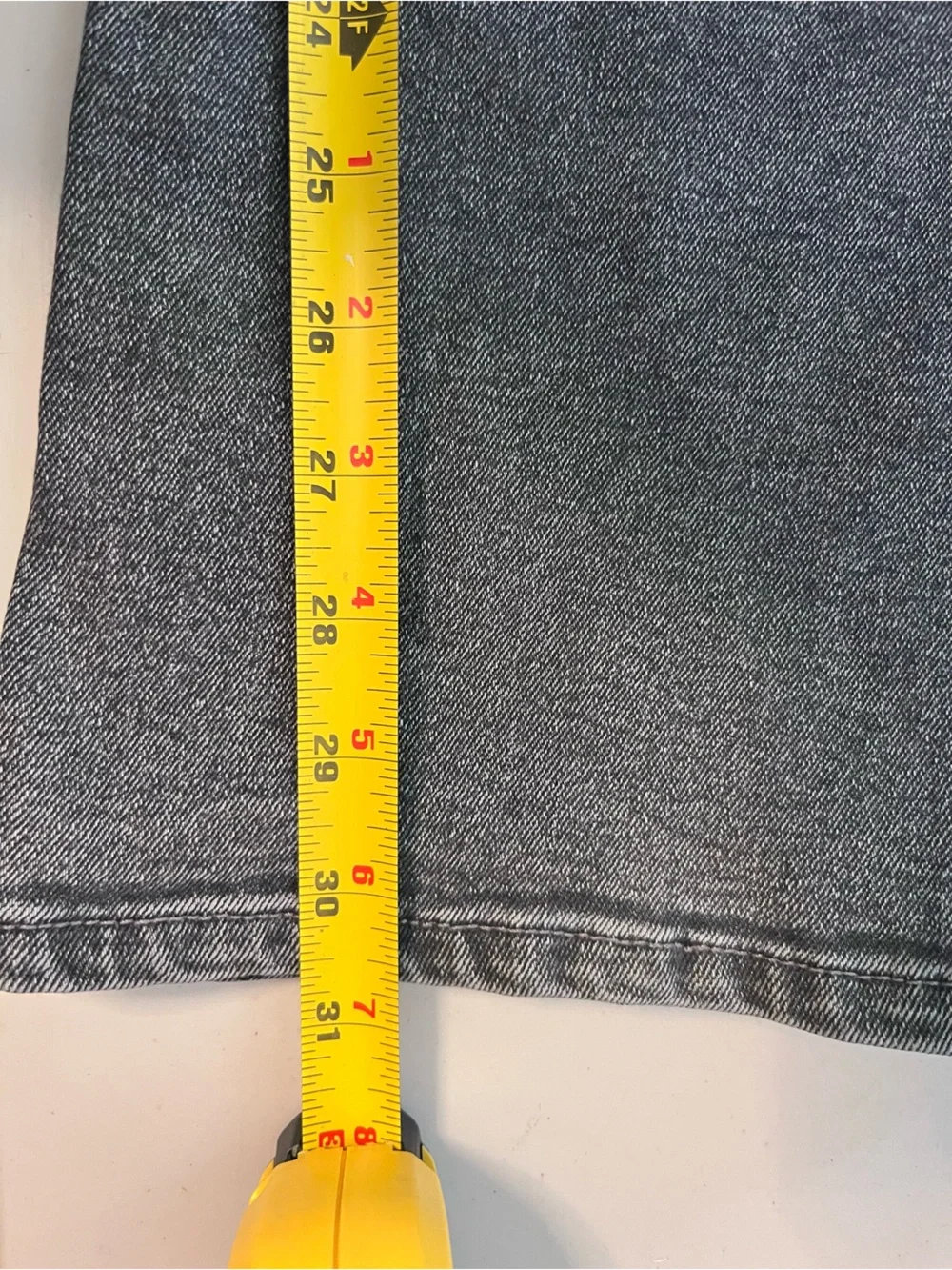 Divided Mid-Rise Washed Stretch Flare Jeans Sz 10 - Picture 11 of 13